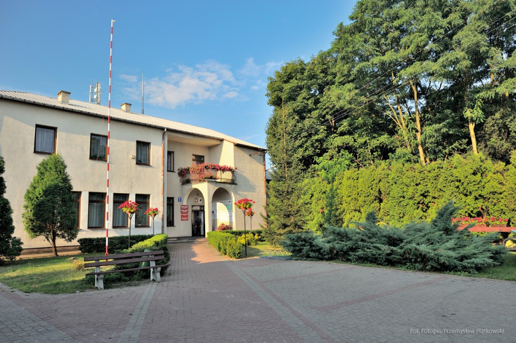 Budynek urzędu Gminy od strony północnej.